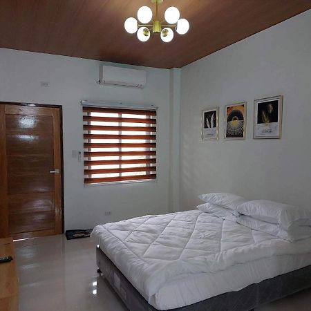 Flb Apartelle Los Banos Los Banos  Bagian luar foto