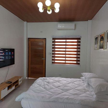 Flb Apartelle Los Banos Los Banos  Bagian luar foto