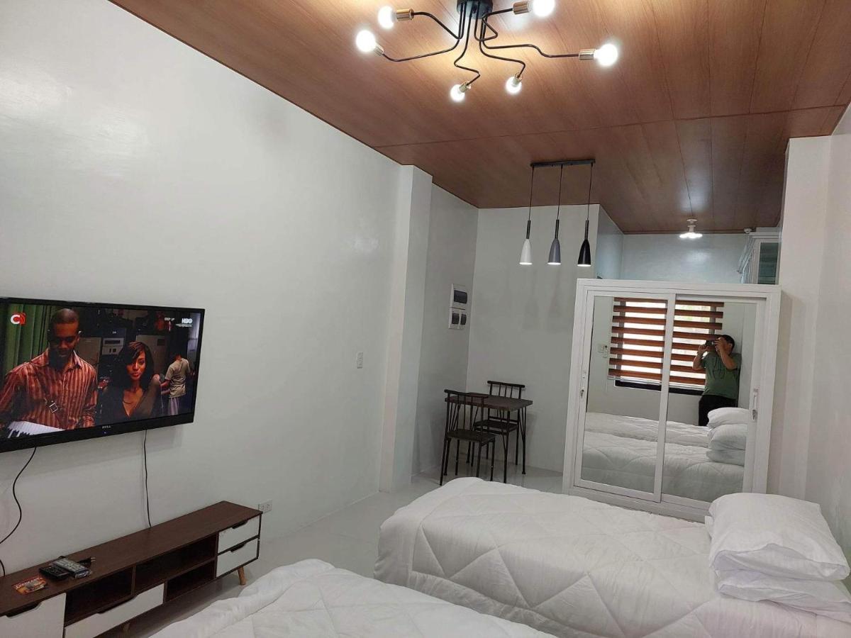 Flb Apartelle Los Banos Los Banos  Bagian luar foto